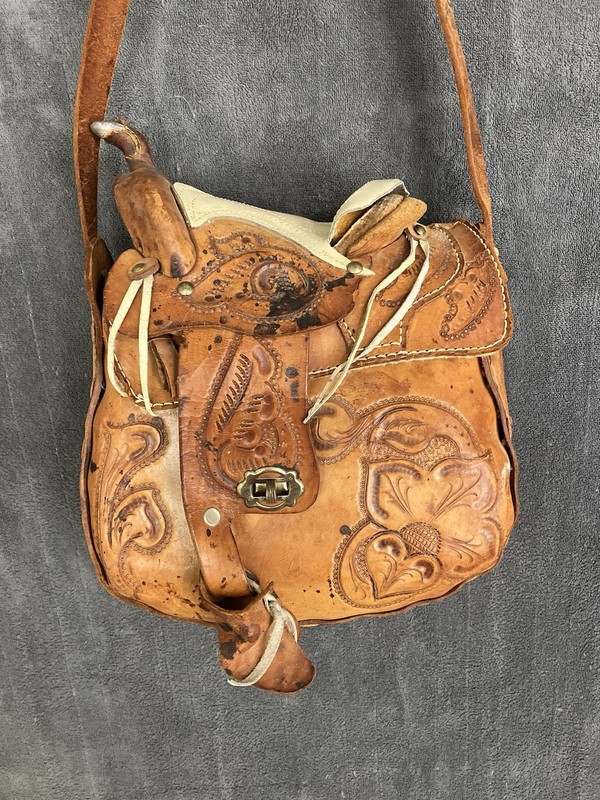 VTG Western Mexican Leather Saddle Purse Shearling Hand Tooled Bag ISSUES