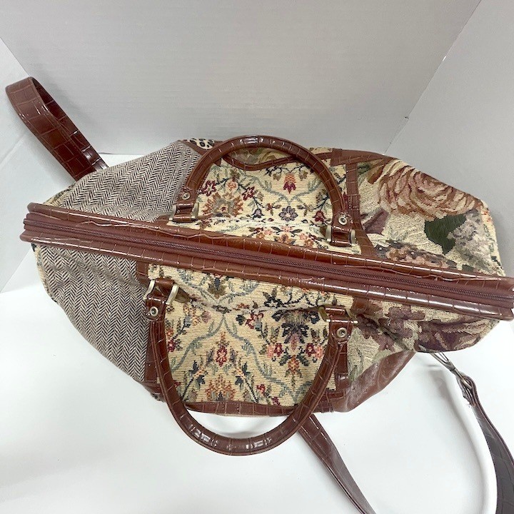 Vintage Patchwork Tapestry Weekender Travel Carpet Bag Large 18" gallery