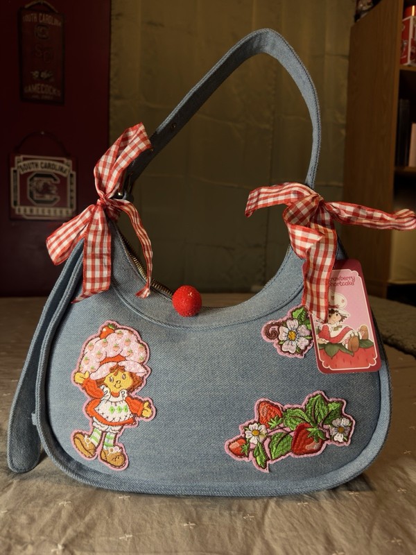 Strawberry Shortcake Loungefly BoxLunch shoulder purse