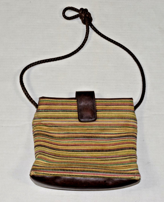 Relic Crossbody Purse Multicolor Woven Braided Leather Strap Trim 9X8In