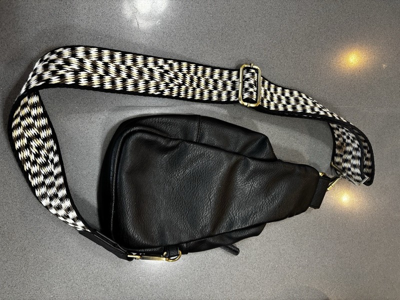 Anthropologie Unisex Over The Shoulder Bag, Blk/White Adjust Strap, Organizer gallery