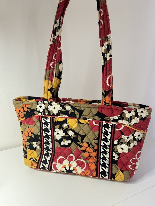 Vera Bradley Bittersweet Mandy Tote Bag Retired 2013 Print Quilted Medium Purse
