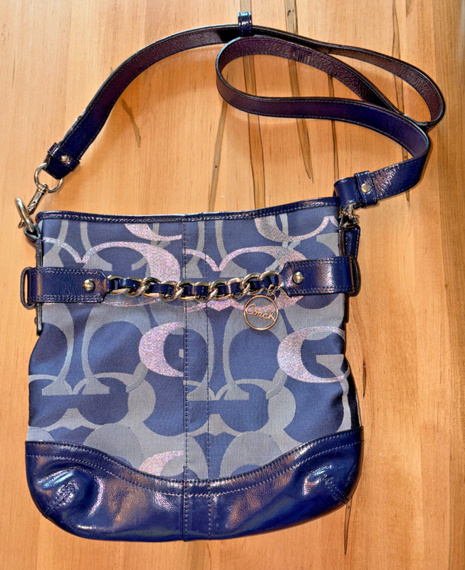 COACH F19820 Moto Optic Metallic Chain Navy Signature Jaquard Shoulder Bag