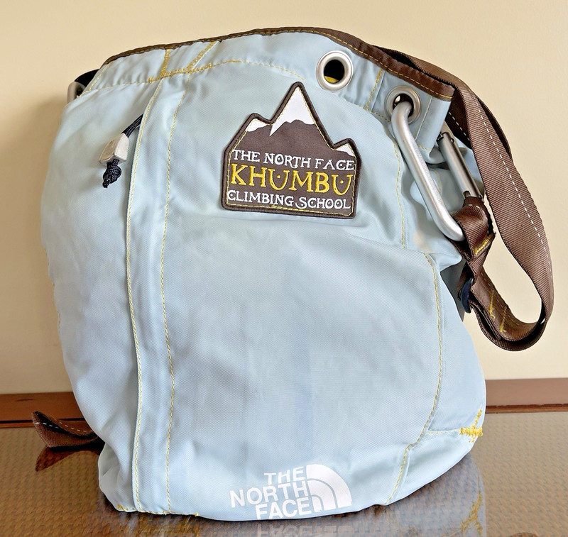 The North Face Khumbu Climbing School Nylon Bucket Bag Shoulder Crossbody Bag