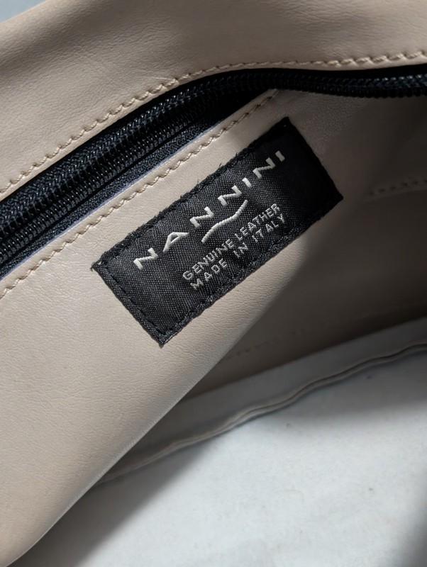 Nannini ITALY Pure Soft Leather Hobo Bag Lightweight gallery