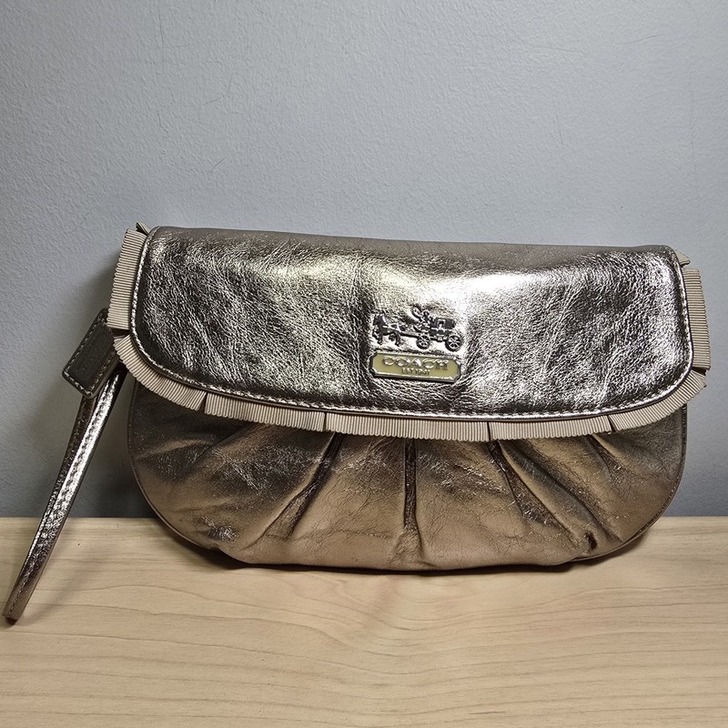 COACH 43403 Metallic Gold Leather Large Ruffled Flap Clutch Wristlet Clutch