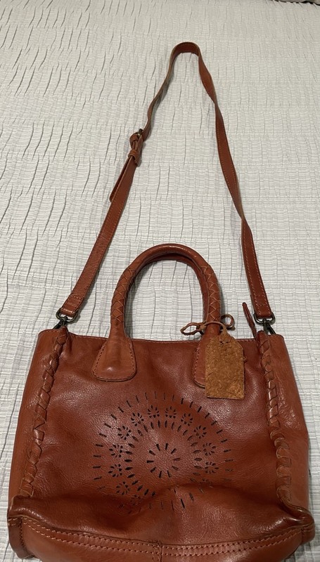 Handcrafted In India, Vintage Look Leather Crossbody bag, Handbag, Purse EUC