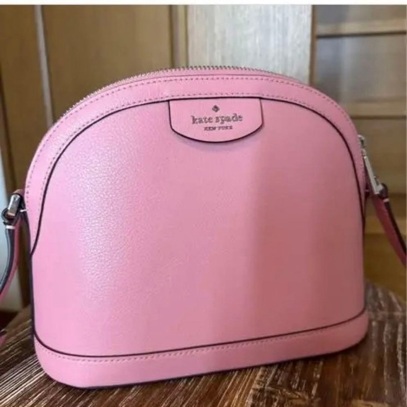 Excellent condition Kate Spade Pink Shoulder