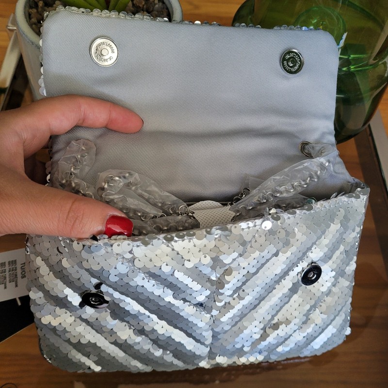 Nicole Miller Silver Sequin Handbag Chevron Quilted Crossbody Purse Evening Bag gallery