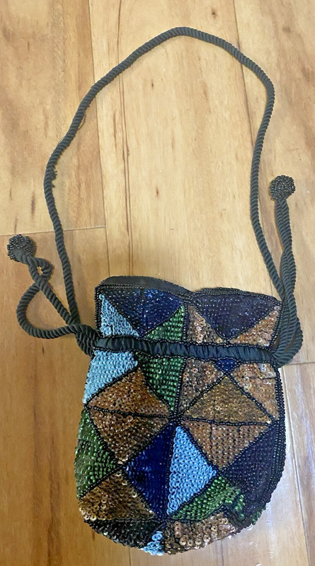 UO Urban Outfitters Suki Mini Drawstring Bag – Sequined with twisted rope pulls