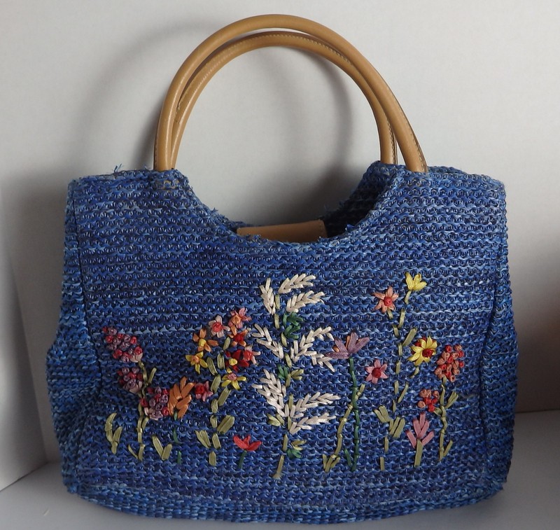 Cherokee Wildflower Embroidered Ribbon Floral Straw Rattan Purse Handbag