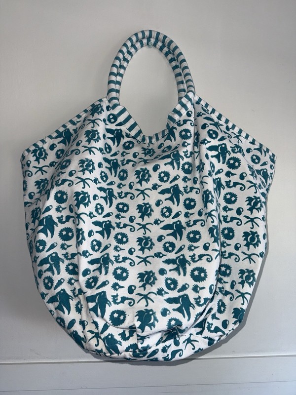 Roberta Roller Rabbit Amanda Bondi Beach Bag Teal White Canvas Tote Cotton