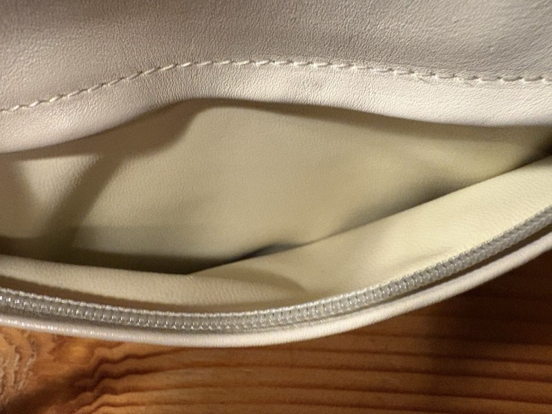 NICOLI Made In Italy White Leather Handbag Purse Shoulder Bag 10.5” X 6.5” gallery