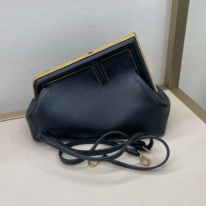 Fendi First F Shape Buckle Lambskin Clutch Shoulder – Very Good #12EM0U4