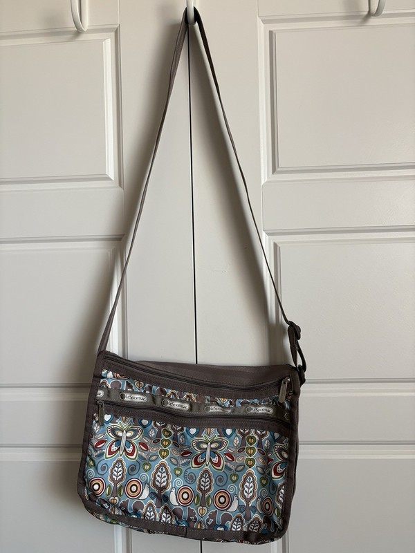 LeSportSac Deluxe Purse Crossbody Bag Leaf Butterfly Snail Brown Blue Pockets