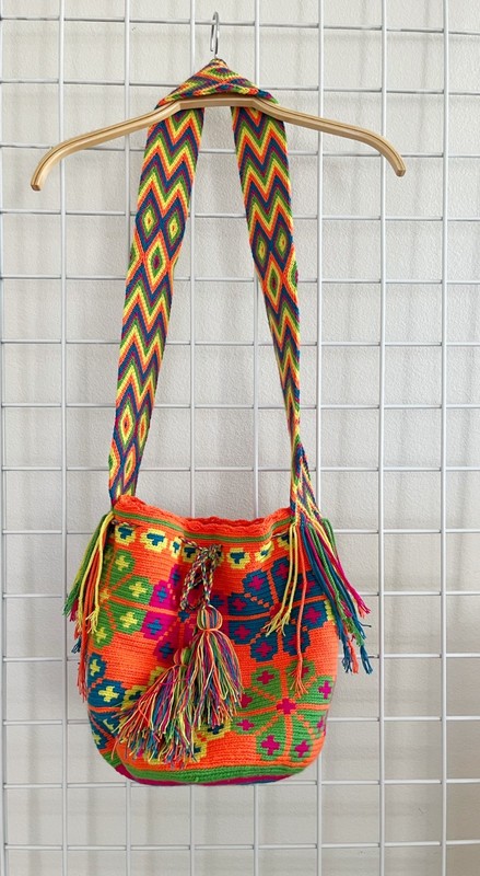 Bohemian Woven Crossbody Bucket Bag Boho Tassel