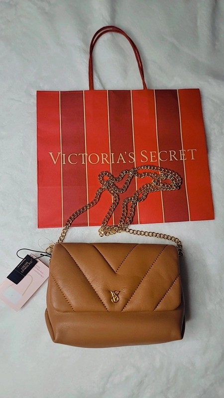 Victoria’s Secret Mini Convertible Bag with Gold Chain (New) Limited Edition