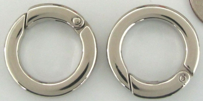 Two 1.25" O.D. Nickel Quick-Release Flat Lever Spring Gate Shoulder Strap Rings