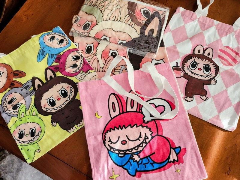 CANVAS TOTE BAGS. NEW! $13 Each. ADORABLE!! 💕 LMK your Choice!