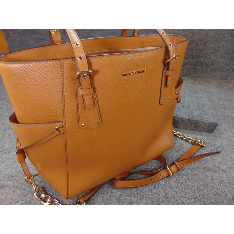 Michael Kors Voyager Tote Tan Brown Saffiano Leather 30H9GV0T0C Shoulder Bag