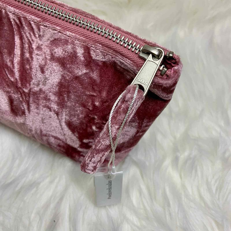 Quilted koala Petal Pink Crushed Velvet Mini Clutch Bag gallery