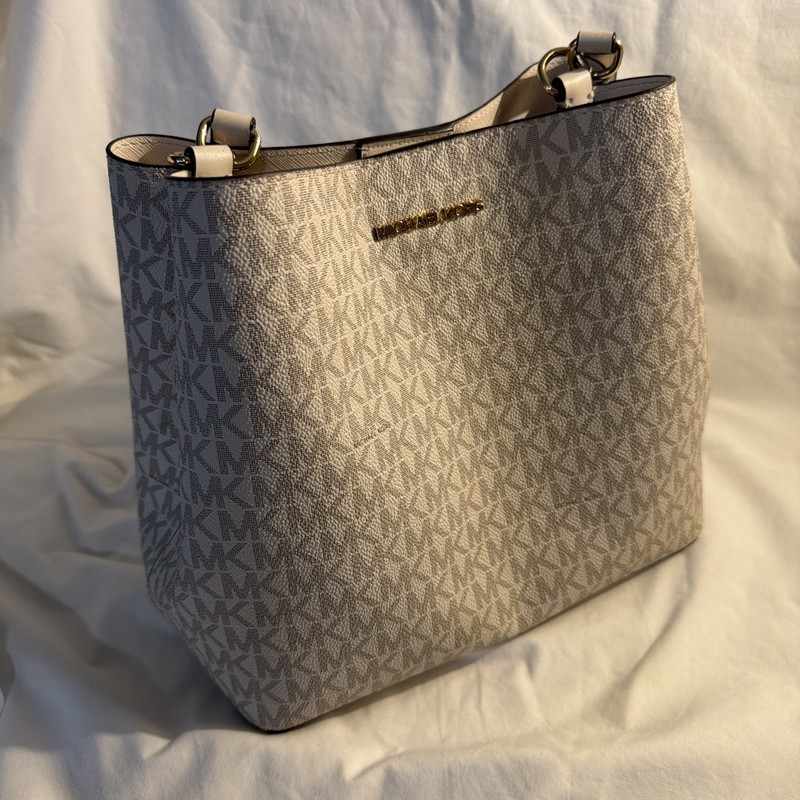 Michael Kors Teagan Logo Shoulder Bag ~ Purse W/ Inside Zipper Pocket- Vanilla