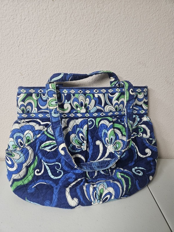 Vera Bradley Purse Blue Mediterranean Flowered Medium Shoulder Purse