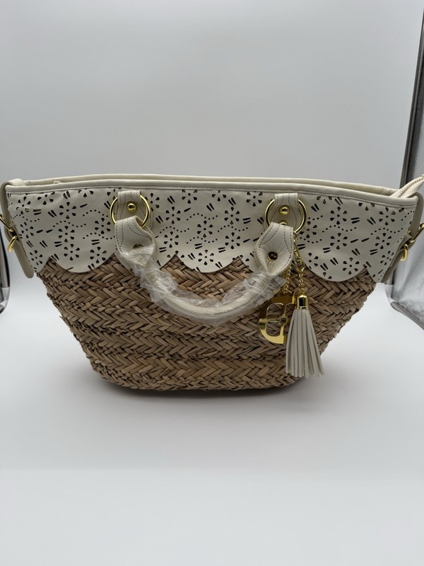 IMAN GLOBAL White Faux Leather Straw Luxury Chic Resort XL Handbag Tote Bag