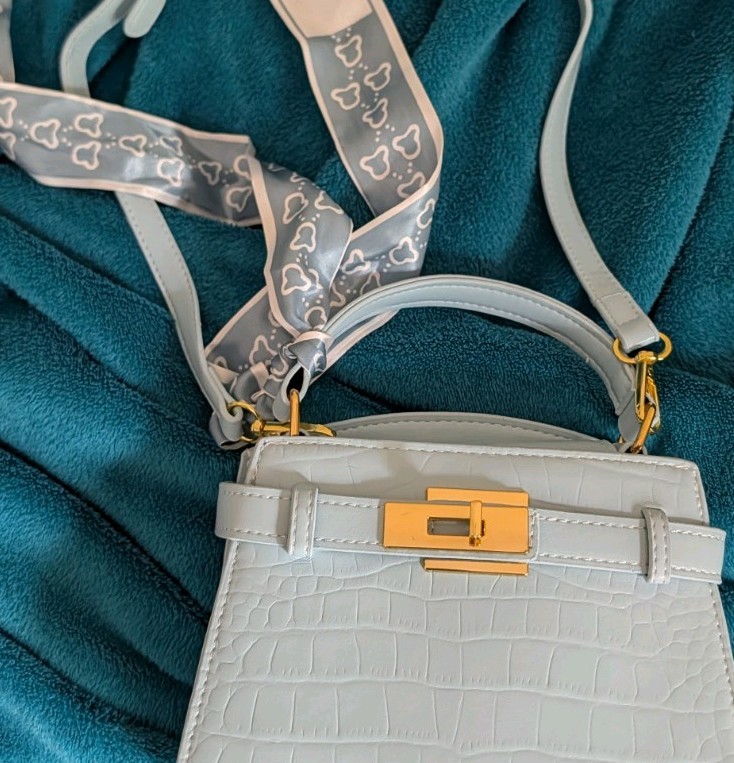 Women's Light Blue Croc Embossed Mini Crossbody Handbag Purse Gold Tone New gallery