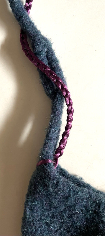 Handmade FELTED WOOL Shoulder Bag Tote Women Tassel Embroidery Yarn Knit EUC gallery