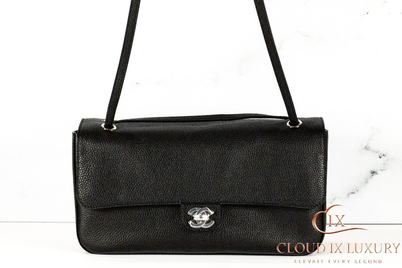 CHANEL Maxi Flap Bag 26S Black Grained Calfskin Silver Tone Hardware New gallery