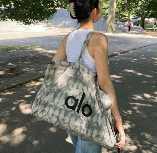 Alo Yoga Large Canvas Tote Bag Gray Tie Dye – Eco Cotton Gym Shoulder Bag NWT