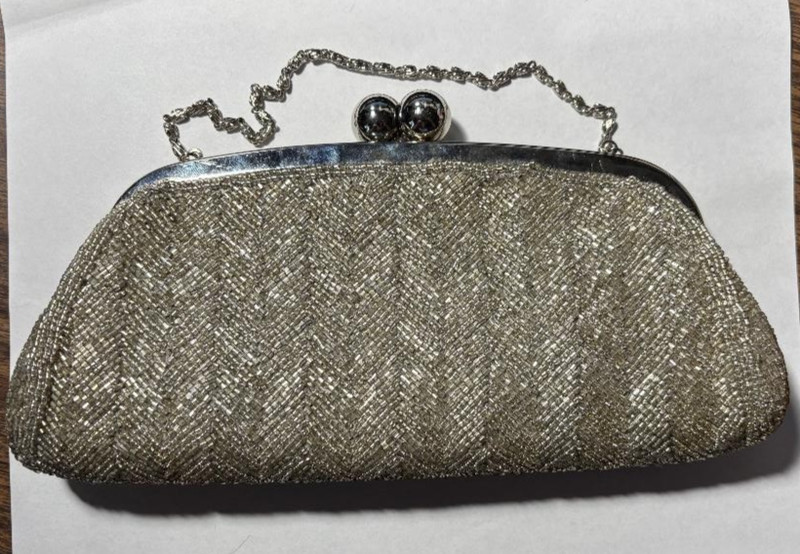 KATE LANDRY SILVER GRAY BEADED CLUTCH PURSE EVENING FORMAL BAG WITH BALL CLOSURE