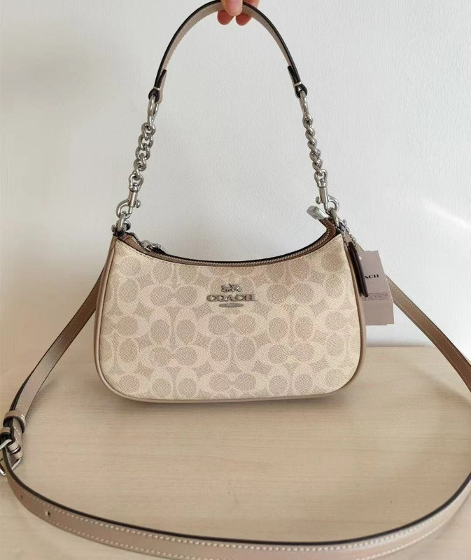 NWT Coach Teri Shoulder Bag In Signature Canvas Silver /Sand/Taupe CV933!!