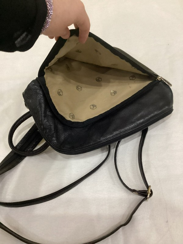 Valentina Leather crossbody Backpack -3464 gallery