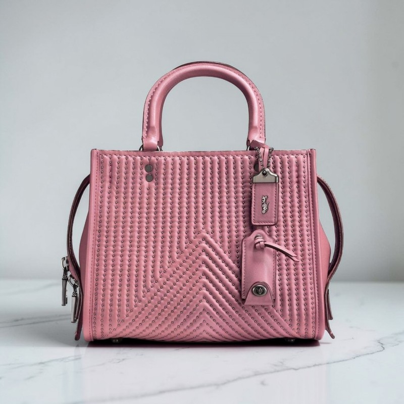 COACH 1941 DUSTY ROSE QUILTED RIVETS ROGUE 25