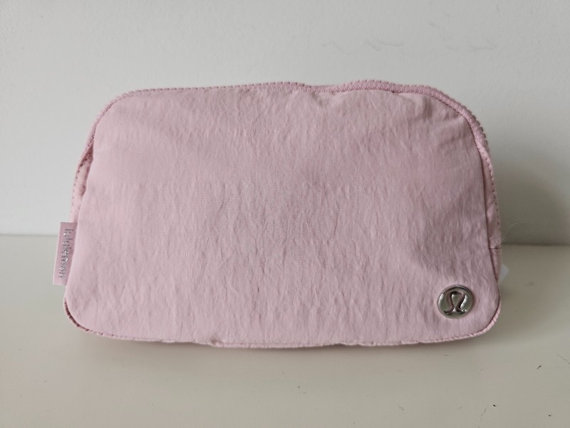NWT LULULEMON Everywhere Belt Bag 1L PKHZ Pink Haze