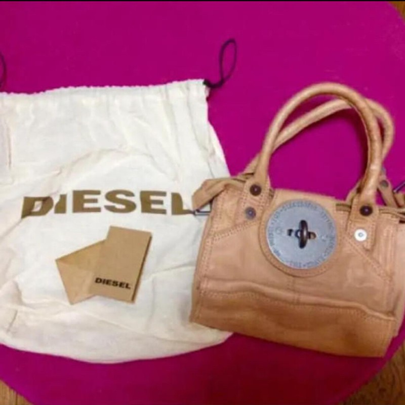 Diesel Handbag H17 x W22 x D12 cm