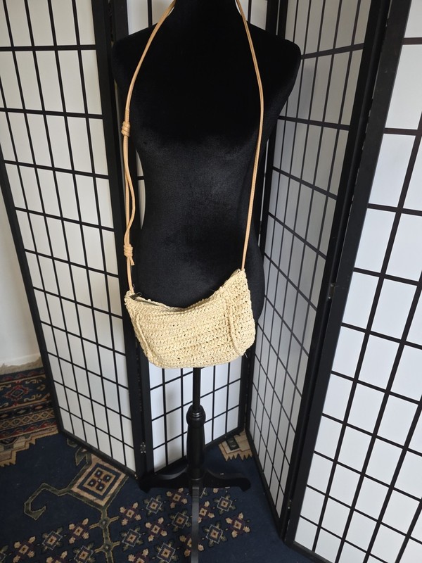 Universal Thread Straw Crossbody Bag Natural Adjustable Strap