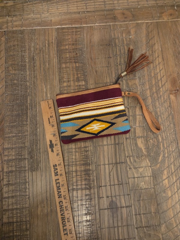 Serrv Camari Clutch 60% Leather 10% Acrylic 30%Wool