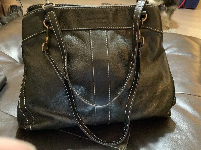 American Leather Company Black Glove Soft Leather Shoulder Bag/Removable Straps gallery