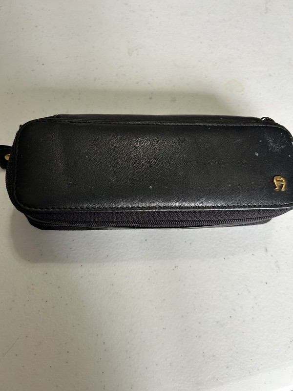 Etienne Aigner Leather Pouch with mirror Sz 6″x 2.25 Double Sided Zipped