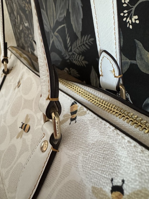 NWT Coach Signature Bee Tote Handbag Purse Last One 🐝 gallery