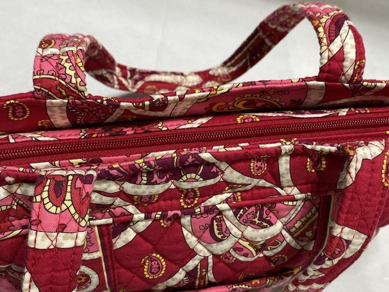 Vera Bradley Rosy Posies Pattern Small Mandy Tote/Purse gallery