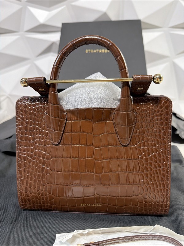 STRATHBERRY MINI TOTE CROC CHOCOLATE gallery