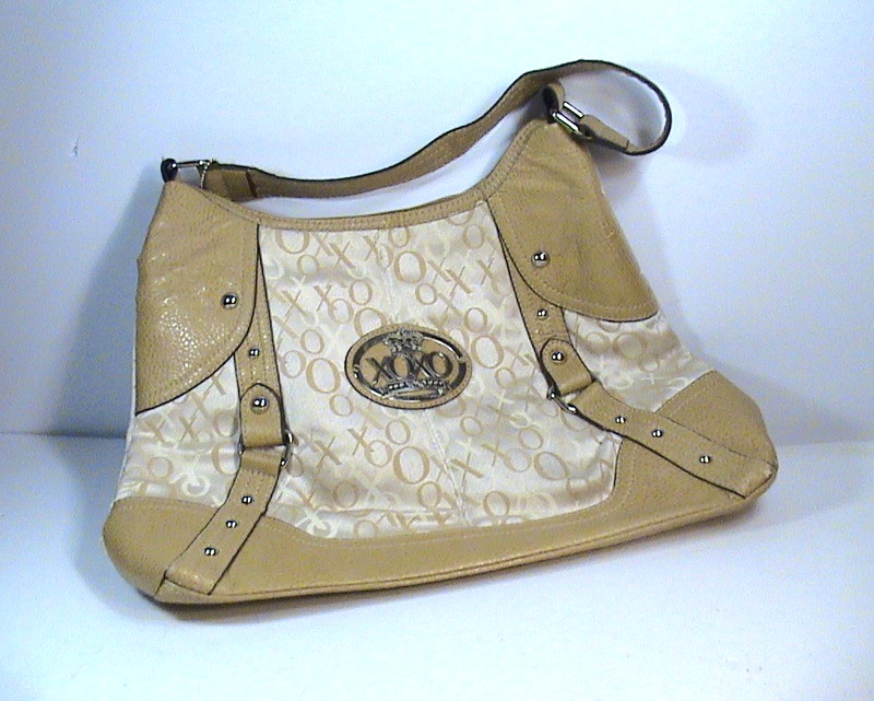XOXO Logo Shoulder Bag Women’s Faux Leather w/decorative key 14 x 11 x 4