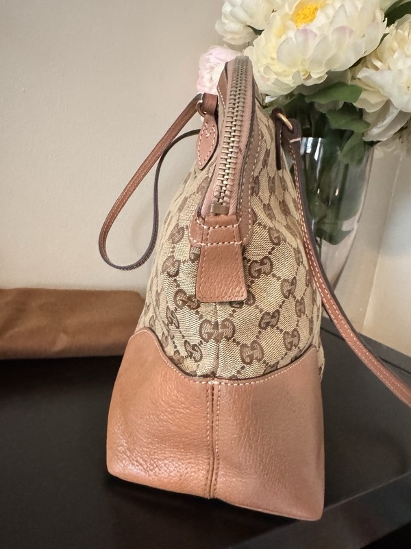 Authentic Gucci Monogram Brown Bree Shoulder Bag Medium With Dust Bag (V25-03) gallery
