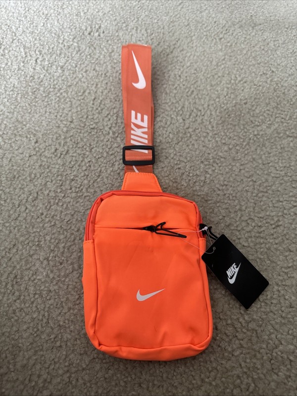 NWT Nike Mini Adjustable Sling Crossbody Shoulder Bag 5x7 gallery