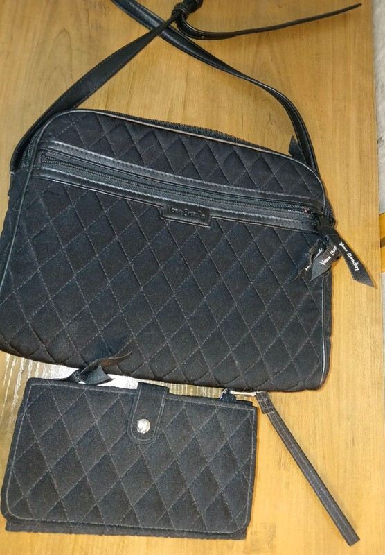 Vera Bradley Black Quilted Crossbody Bag and Matching Wallet Set – GUC
