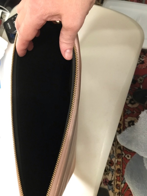 KATE SPADE METALLIC GOLD COMPUTER CASE 9 1/2 X 13 W/ZIPPER/VERY GOOD CONDITION gallery